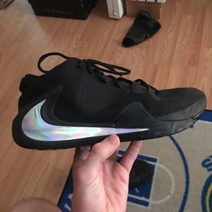Nike Giannis zoom freak 1 size 10.5
